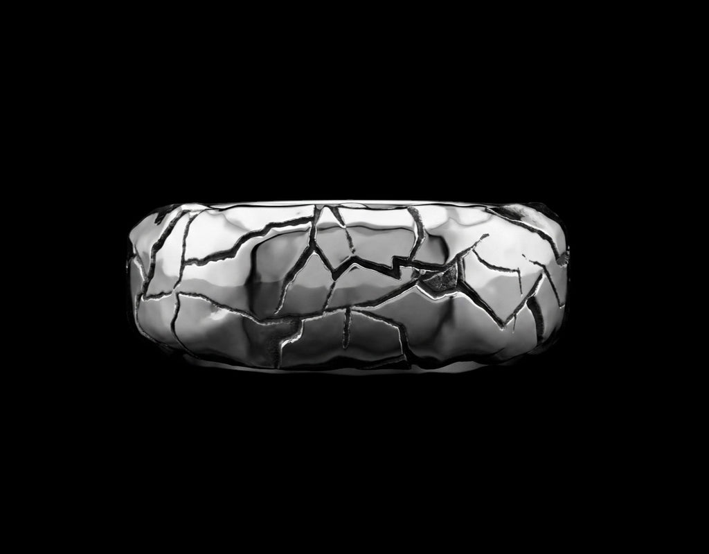 The Fractured Ring - side view
