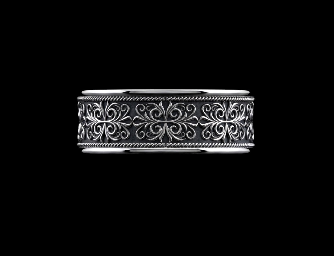 The Filigree Band Ring - side view