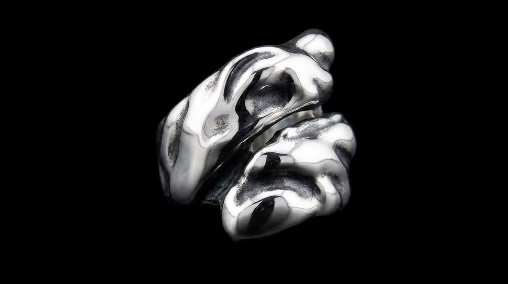 The Nocaption Ring - side view