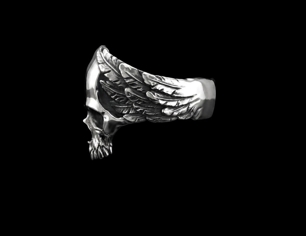 The Winged Skull Ring - side view