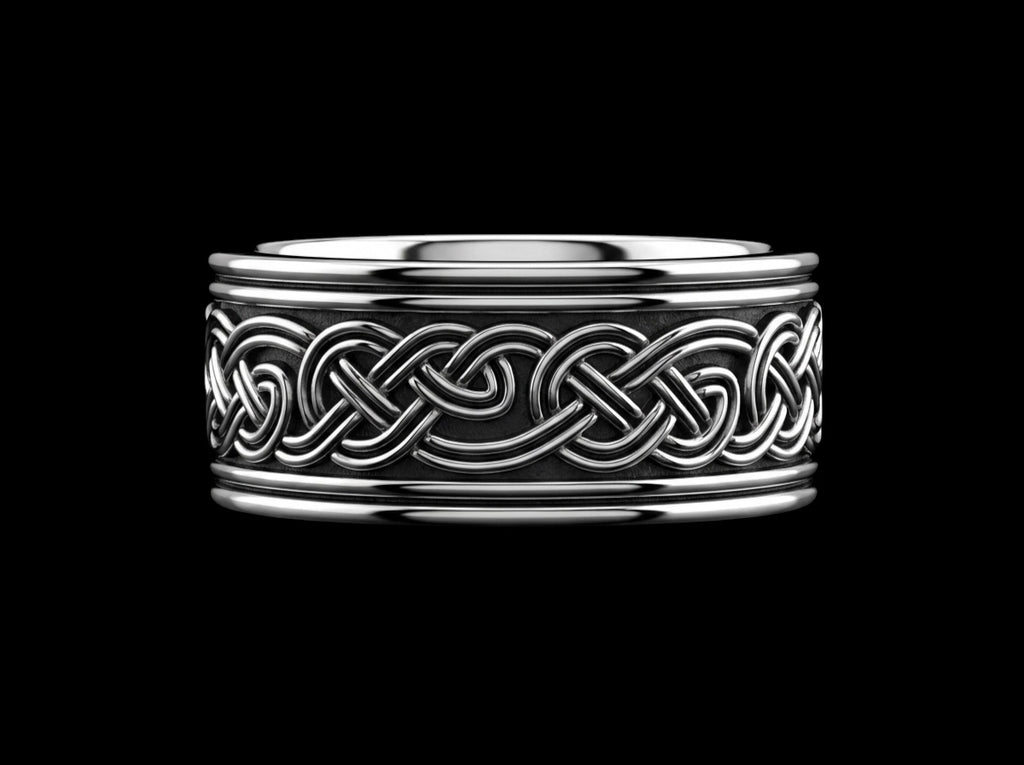 The Celtic Knot Band Ring - side view