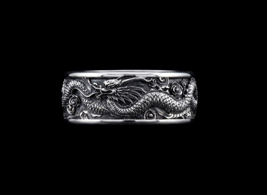 The Dragon Band Ring - side view