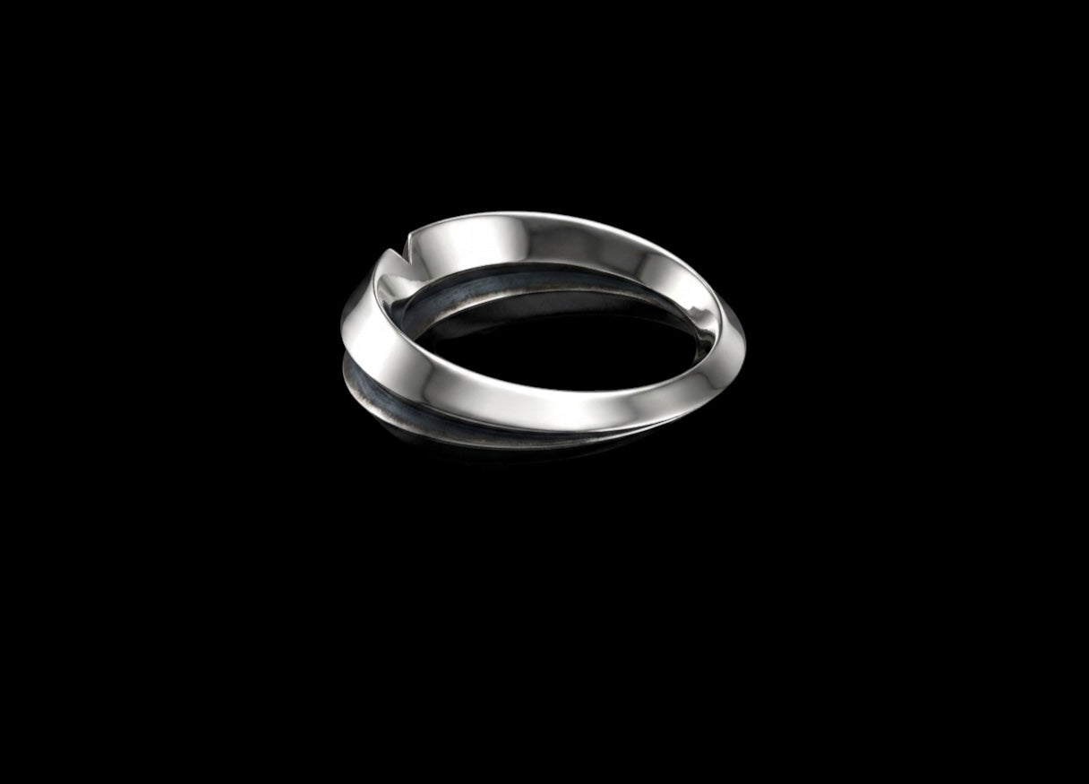 The Cleft Band Ring - 3/4 view