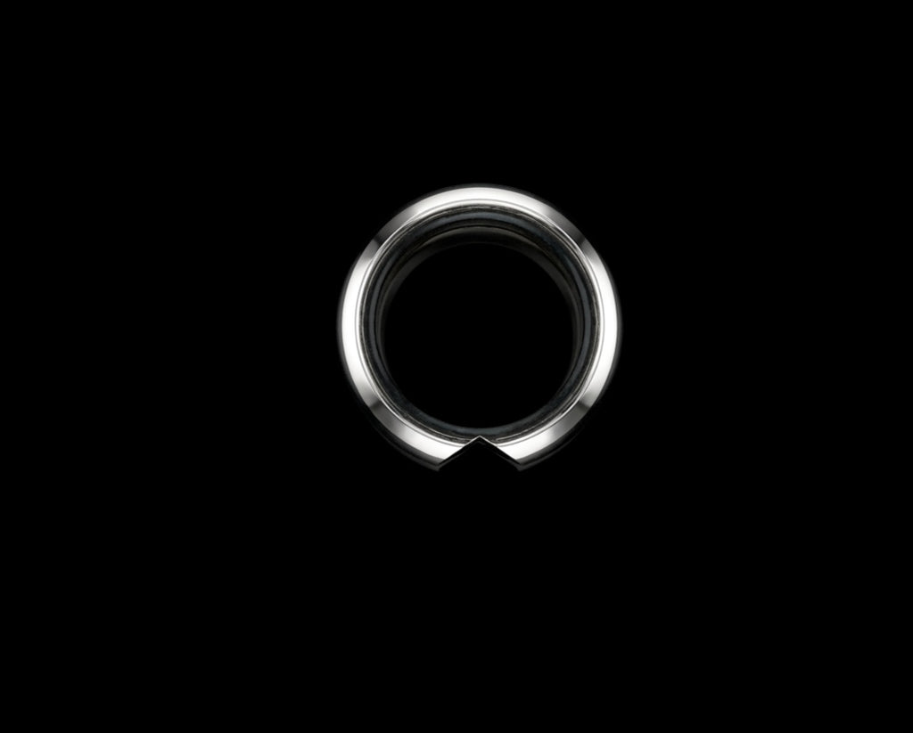 The Cleft Band Ring - top view